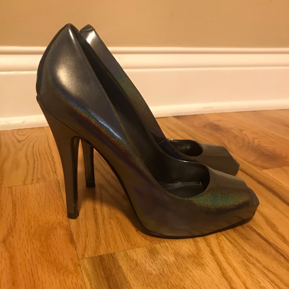 ALDO peep toe pumps